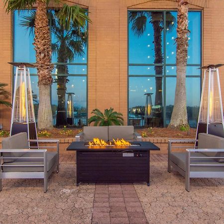 Marriott Savannah Riverfront Esterno foto