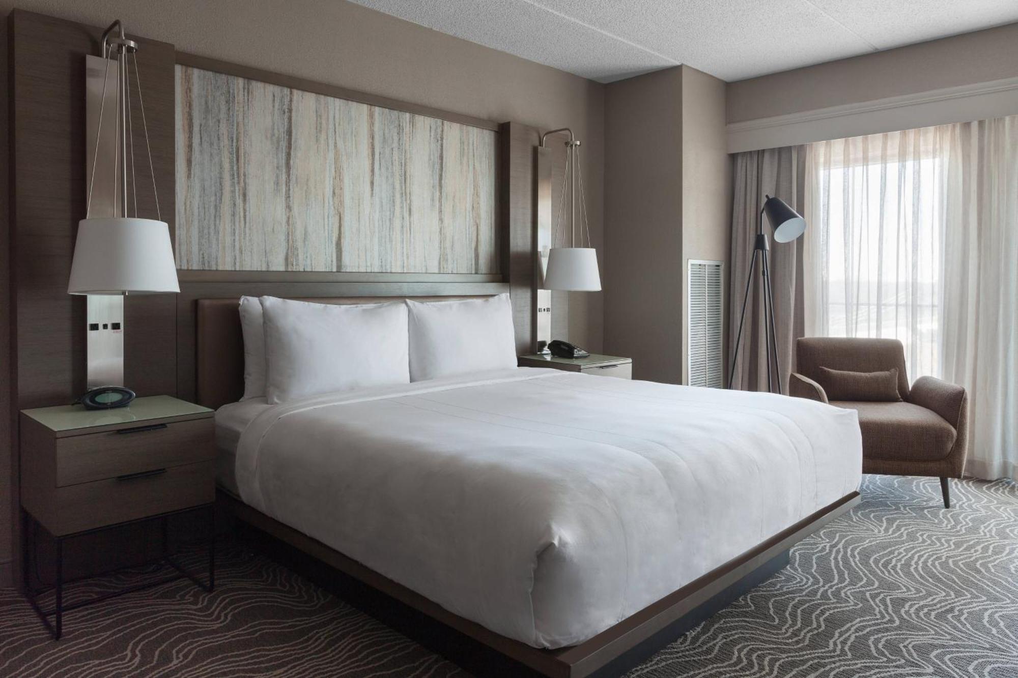 Marriott Savannah Riverfront Esterno foto